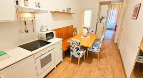 Sobieski Sigmund Freud Apartment - Image 2
