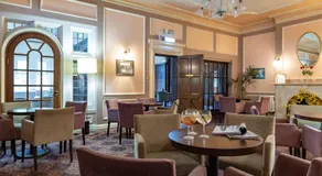 The Caledonian Island Hotel - Image 2
