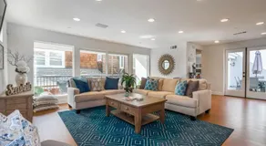310 and a half Iris Ave - Image 3