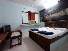 Hotel Dharamlok - Image 2