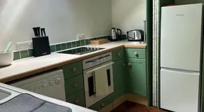 Garden Cottage - Image 4