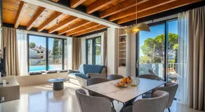 VICE VERSA -Seaside boutique Villa with Pool - Image 5