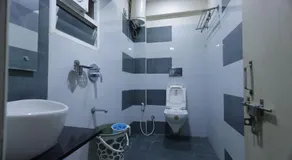 Hotel Devi Fortune - Image 3