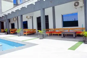 Ibizza Pit Hotel and Suites - Image 2