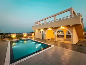 The Sol Street Villa - Image 5
