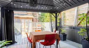 Downtown Retreat with Modern Comfort - Image 5