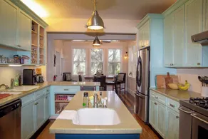 Oakland Manor House - Image 4