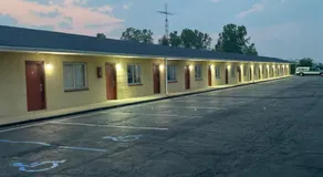 New Budget Inn - Image 3