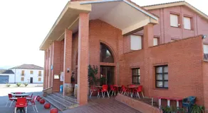 Aparthotel Tres Caminos - Image 5