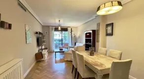 Schöne 3-Zimmer-Wohnung ganz in der Nähe der Stadt Madrid, Wireless-LAN, Klimaanlage, Pool, Paddle. - Image 3