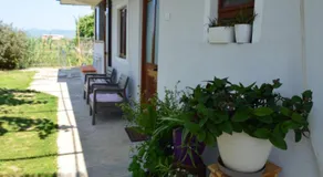 Rustic Tale Guesthouse - Image 5