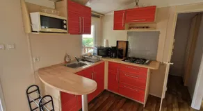 Mobil-home avec grande terrasse - Image 2