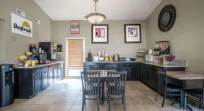 Royal Inn Provo - Image 3