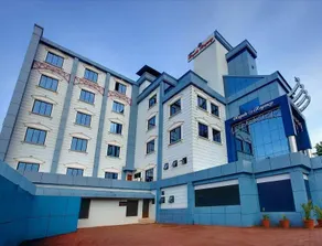 Royale Regency - Image 3