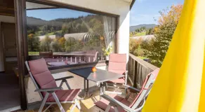 Espléndido apartamento totalmente equipado con jardín y sauna | Vistas a la montaña - Image 4