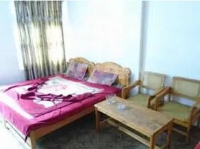 Frontier Hotel - Image 4