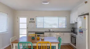 Brillante y ventoso - Sussex Inlet, NSW - Image 3