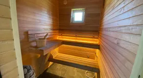 REAL House - Image 5