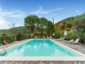 Apartment with swimming pool near the forest - Image 3