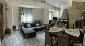 THEODORAS HOUSE - Image 3