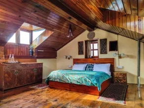 Evara Manali - Wooden duplex cottage with Jacuzzi - Image 2