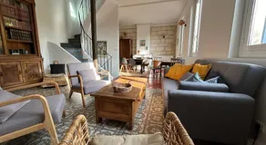 Maison de caractère avec jardin arboré en Avignon - Image 2