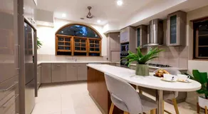 Private Stone House - Image 5