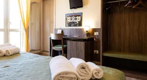 Hotel La Tavola Rotonda - Image 2
