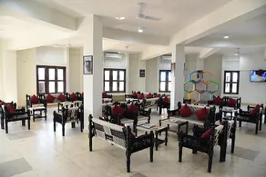 White Rann Camp - Image 4