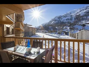 Apartment in Tignes with Ski-InSki-Out Access - Image 4
