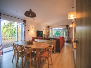 Modern holiday home with infrared sauna - Image 3