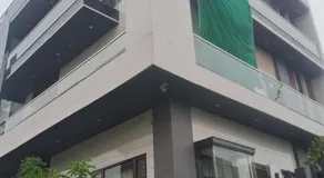 VR Home Stay - Image 4
