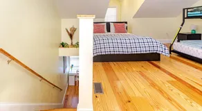 37 - 3BR Quincy - Cozy Townhouse near Adams Park - Image 2