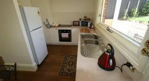 Annies Garden Cottage - Image 5