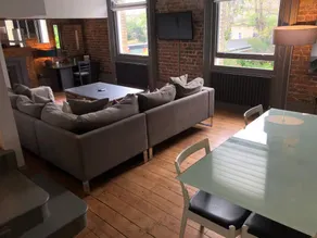 22 Stunning Large Loft - Great Location - Free Onsite Parking - Garden View- Quiet - Image 5