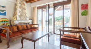 Villa Eva Large Private Pool AC WiFi - Image 2