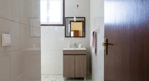 Sleep Among the Bananas! Rustic Cottage with Trails at Your Doorstep - Image 4