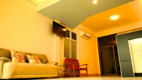 Me Home - Image 3