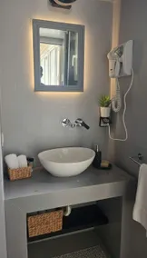Amazing Mykonos Town Maisonette with Roof Garden - Image 4