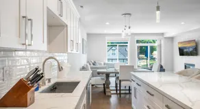 Perch - Modern Seattle Retreat w/ AC, Garage & Decks - Image 3