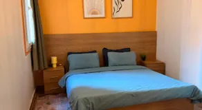 Julie's AIRPORT Apartment - Image 2