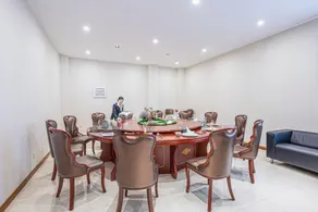 Suzhou Huihang Yuyuan Hotel Management Co,. Ltd - Image 4
