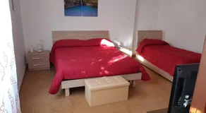 Small Flat - Image 2