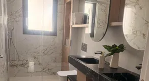 3 Bed Villa - Sleeps 6 - Private Pool - Parking - Image 2