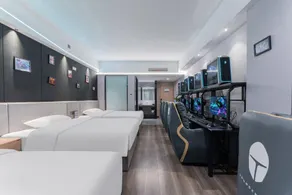 Thunderobot Hotel - Image 5