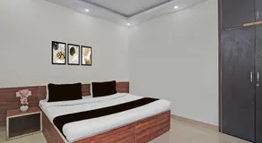 Hotel O by OYO SK Plaza - Image 2