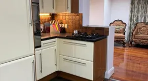 Luxury semidetached house - Image 5
