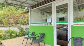 RedDoorz near Dusun Bambu Resort - Image 4