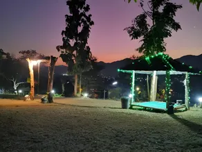 Romantic Time Mountain Resort - Image 2