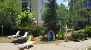 Ideal three bed apartment for families closed to the Beach - Image 5